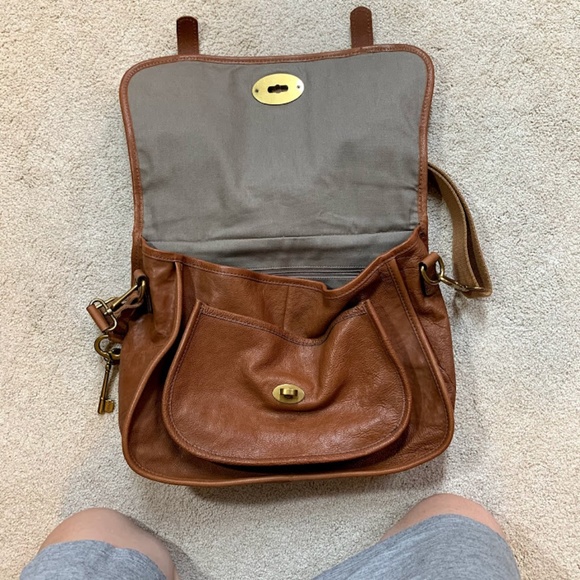 Fossil Bag - Picture 3 of 9